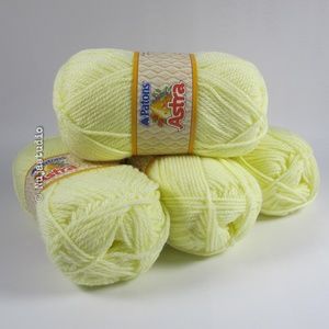 4 Patons Astra Knit Yarn Baby Yellow